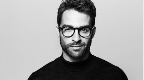 Four Steps to Choose Men's Hair Pieces that Matches Your Natural Hair Color