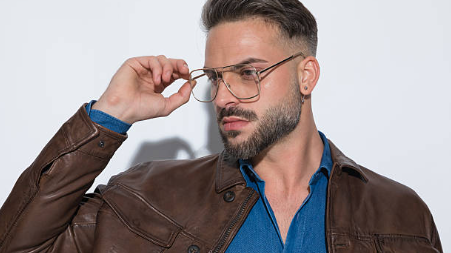 Why Ultra-Low Density Grey Hair Systems Look So Natural on Mature Men