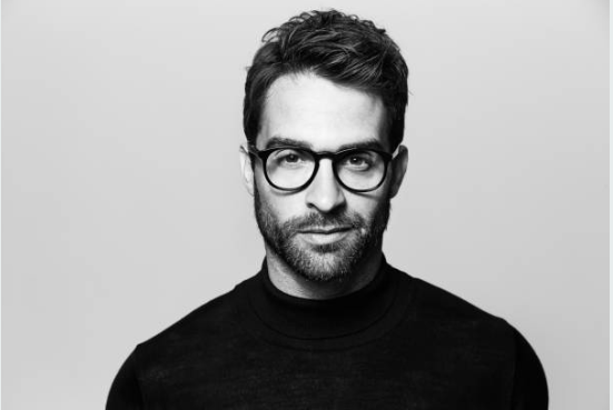 Four Steps to Choose Men's Hair Pieces that Matches Your Natural Hair Color